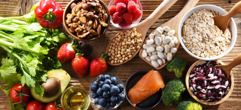 How to lower cholesterol naturally