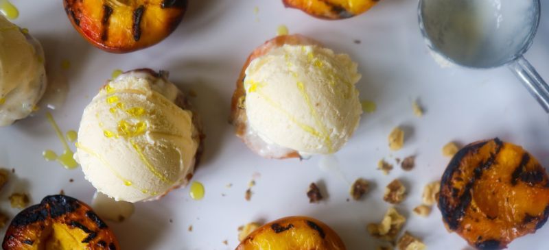 Grilled peaches