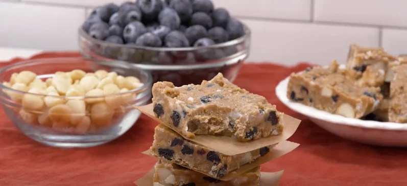 Bone Broth Protein Blueberry Macadamia Nut Bar Recipe
