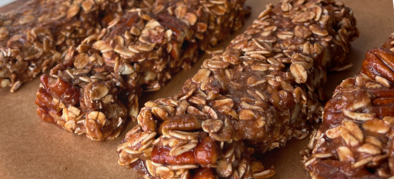 Pecan pie protein bars