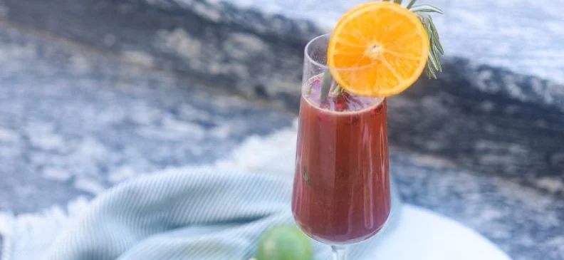 Pomegranate mocktail
