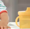 متى يستطيع الرضع شرب الماء؟