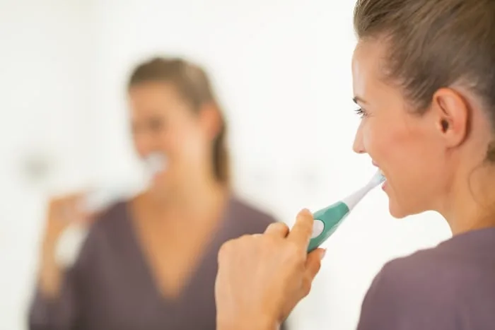 Foi comprovado que as Escovas de Dentes Elétricas são as Melhores para a saúde das gengivas article banner