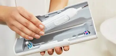How to use a rechargeable electric toothbrush article banner