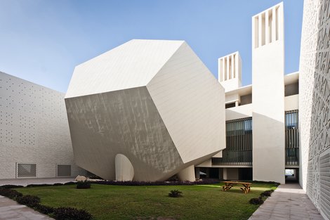 EDU045 - Hero images for Weill Cornell Medicine-Qatar