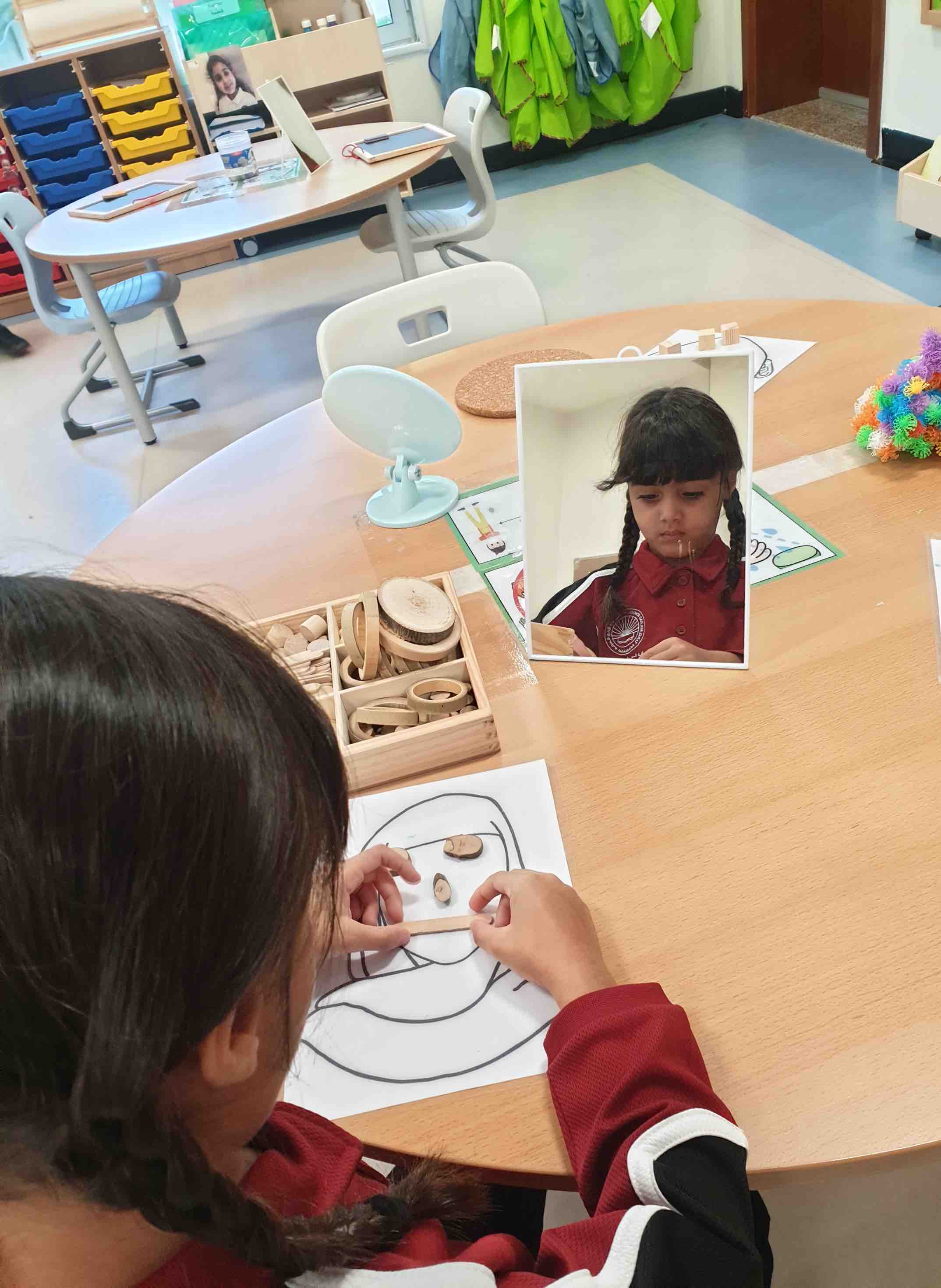 QF teacher: Even during the holidays, children`s learning never ends - QF - V4