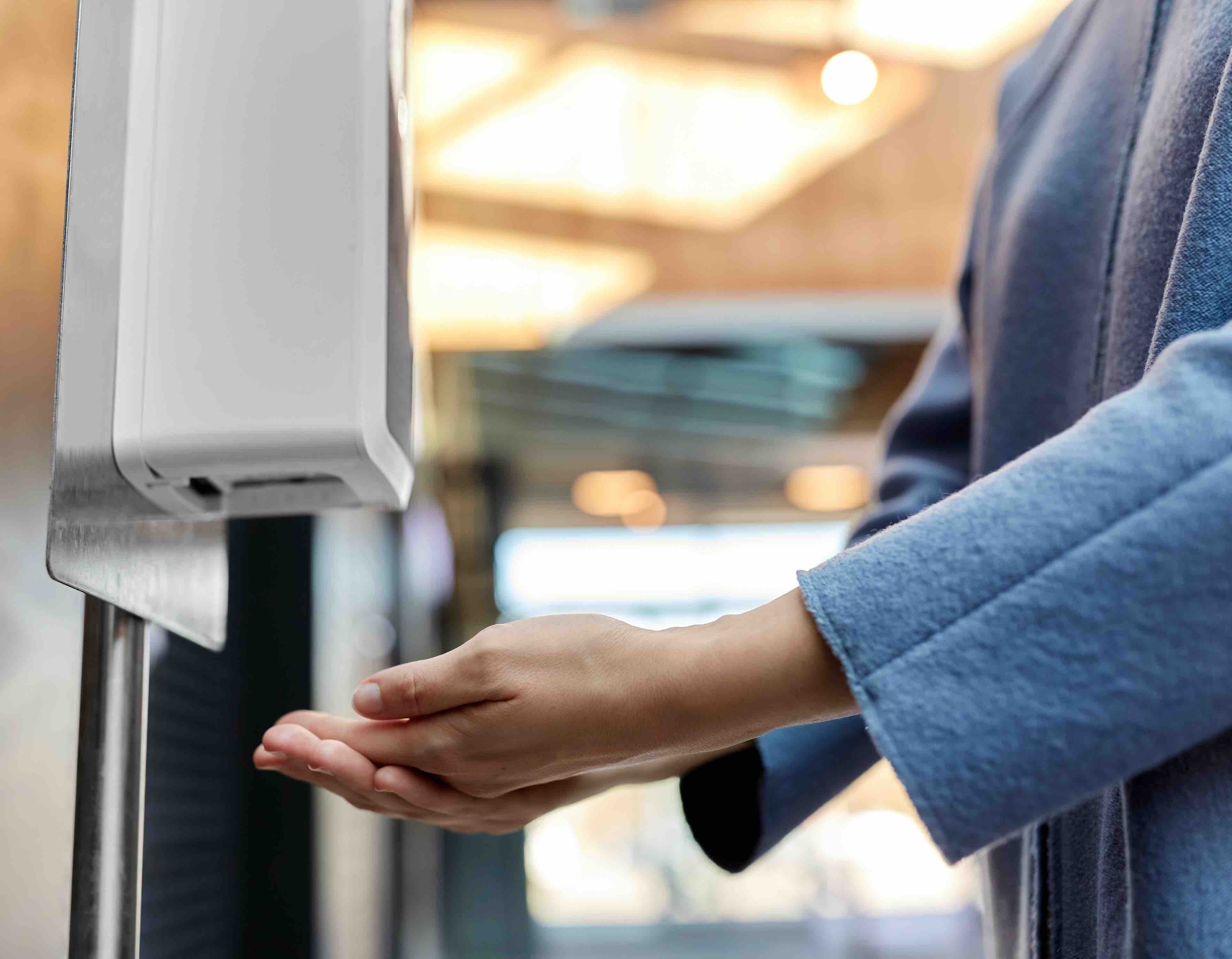 Covid - safety - health - sanitiser hand - PC - Syda Productions - 02