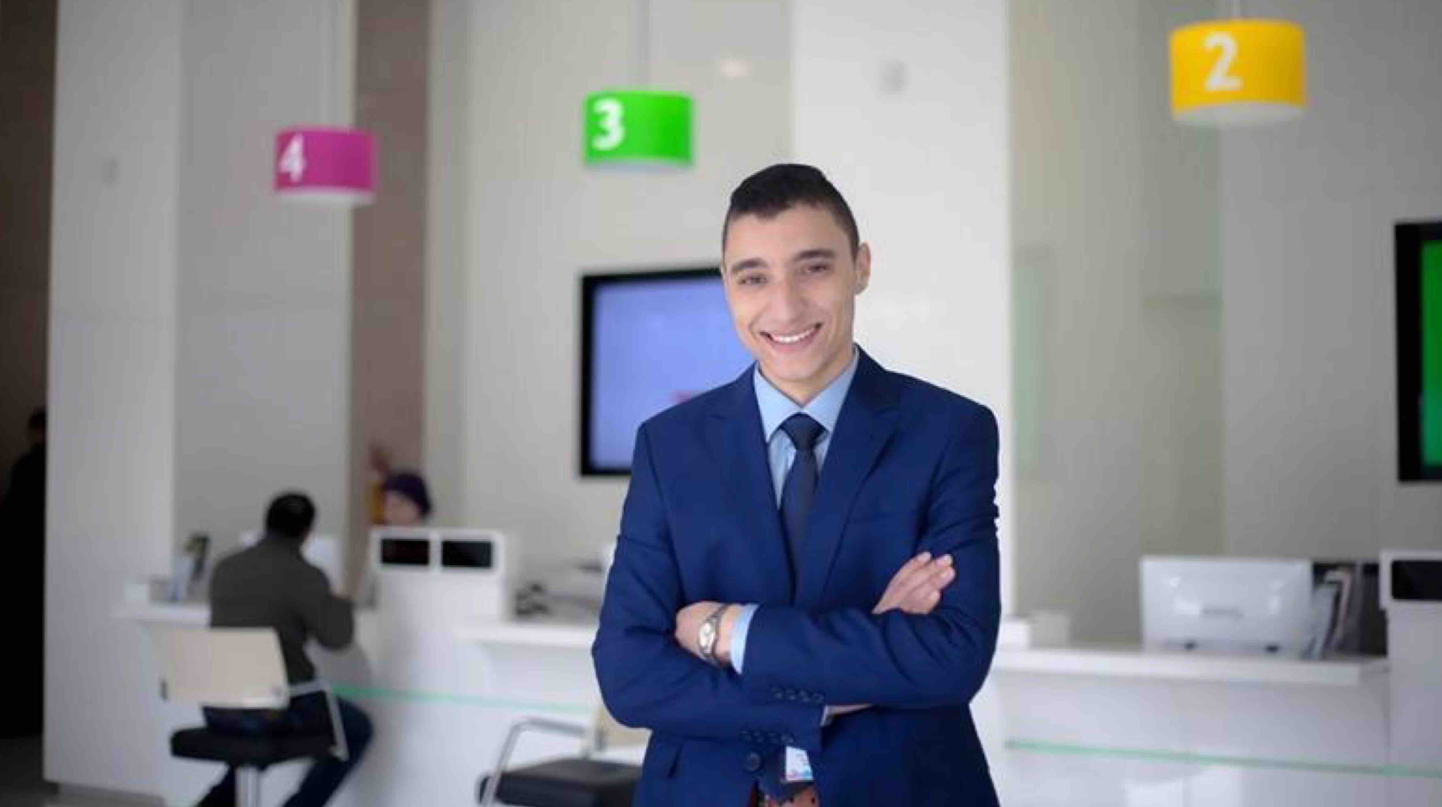 Young Palestinian trained by QF’s QatarDebate forms Gaza’s first debate club - QF - 02