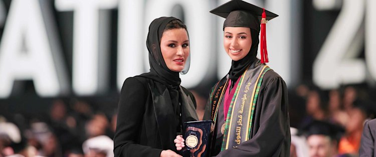 صاحبة السمو الشيخة موزا بنت ناصر تشهد حفل تكريم دفعة عام 2024 من خريجي مؤسسة قطر