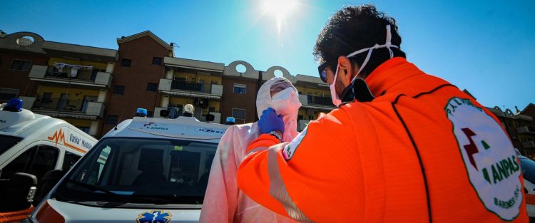 رئيس منظمة الطوارئ الإيطالية توجه رسالة خلال نقاش عقدته مؤسسة قطر و"ويش" حول جائحة فيروس "كوفيد-19" العالمية: "الفيروس لا يُميز بين  شخص وآخر، ولا نحن يُمكننا فعل ذلك أيضًا"  