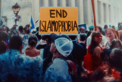 Global Histories and Practices of Islamophobia
