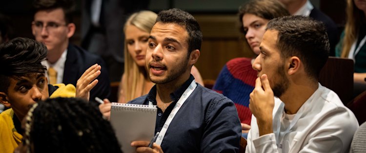 جامعة هارفارد تفوز ببطولة مناظرات قطر في الولايات المتحدة الأمريكية