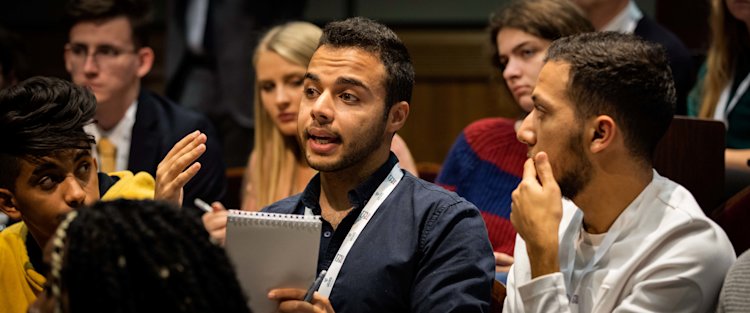 جامعة هارفارد تفوز ببطولة مناظرات قطر في الولايات المتحدة الأمريكية