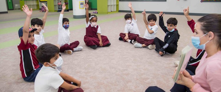 أولياء الأمور يتعرّفون على تجربة التعليم المميزة في مدارس مؤسسة قطر من خلال فعالية "اكتشف التعليم ما قبل الجامعي"