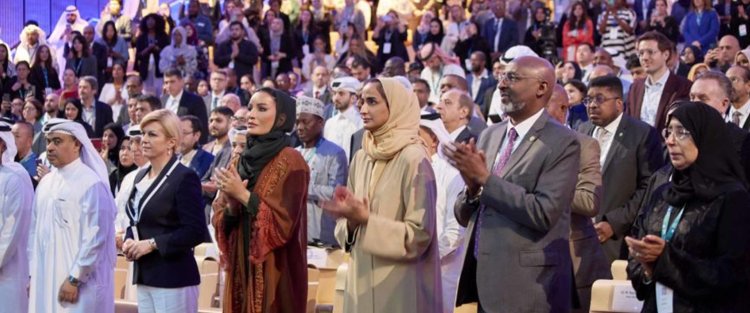 صاحبة السمو الشيخة موزا بنت ناصر تشهد افتتاح النسخة الحادية عشرة من قمة "وايز