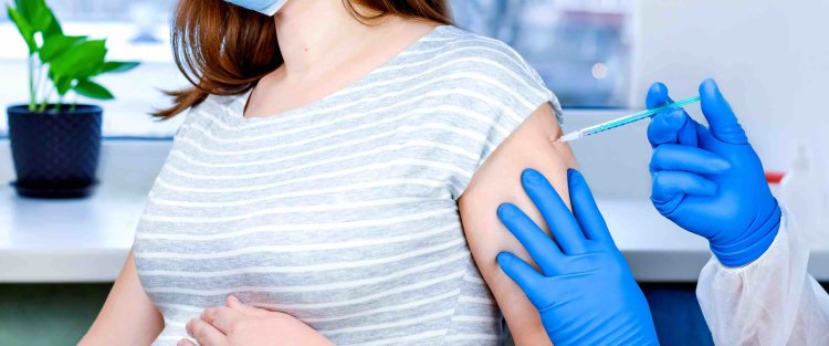 QF OBGYN discusses if pregnant or breastfeeding women should take the COVID-19 vaccine