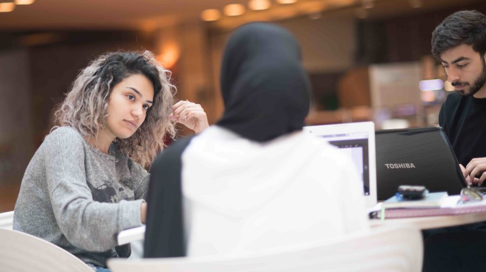 التواصل بين الثقافات ضمن هيئة طلابية تضمّ أكثر من 113 جنسية في مؤسسة قطر