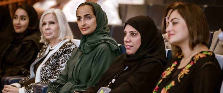 معهد الدوحة الدولي للأسرة يناقش تحديات الأسر العربية في الزواج