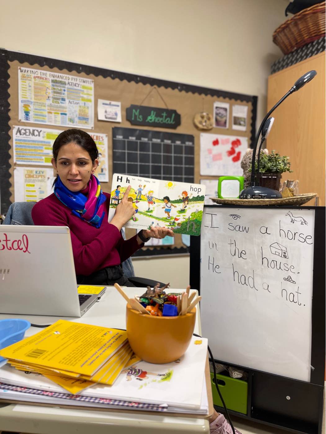 Much like hit TV shows, teachers must build students’ anticipation during online classes, QF educators say - QF - 04