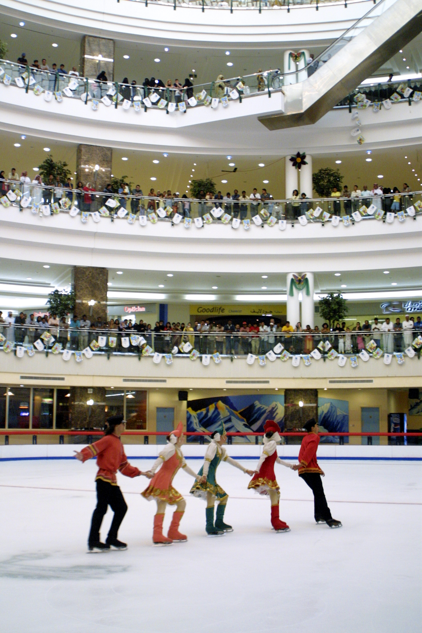 ABO027 - A cosmopolitan capital