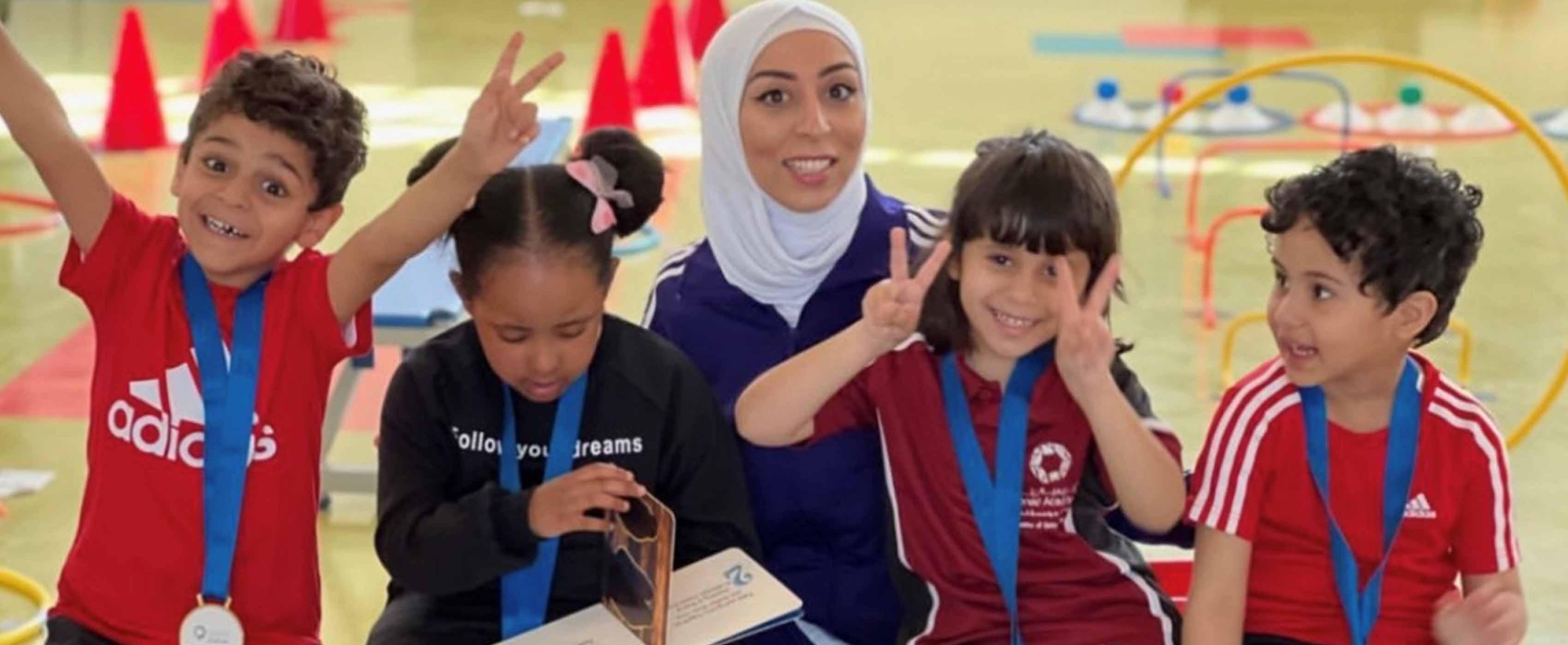 كيف تساهم الرياضة الشاملة في مؤسسة قطر من تمكين الطلاب من ذوي التوحد؟ 