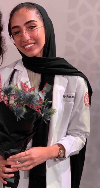 2 -Zainab Al-Ansari - This is why we love science, say QF students - QF - 02