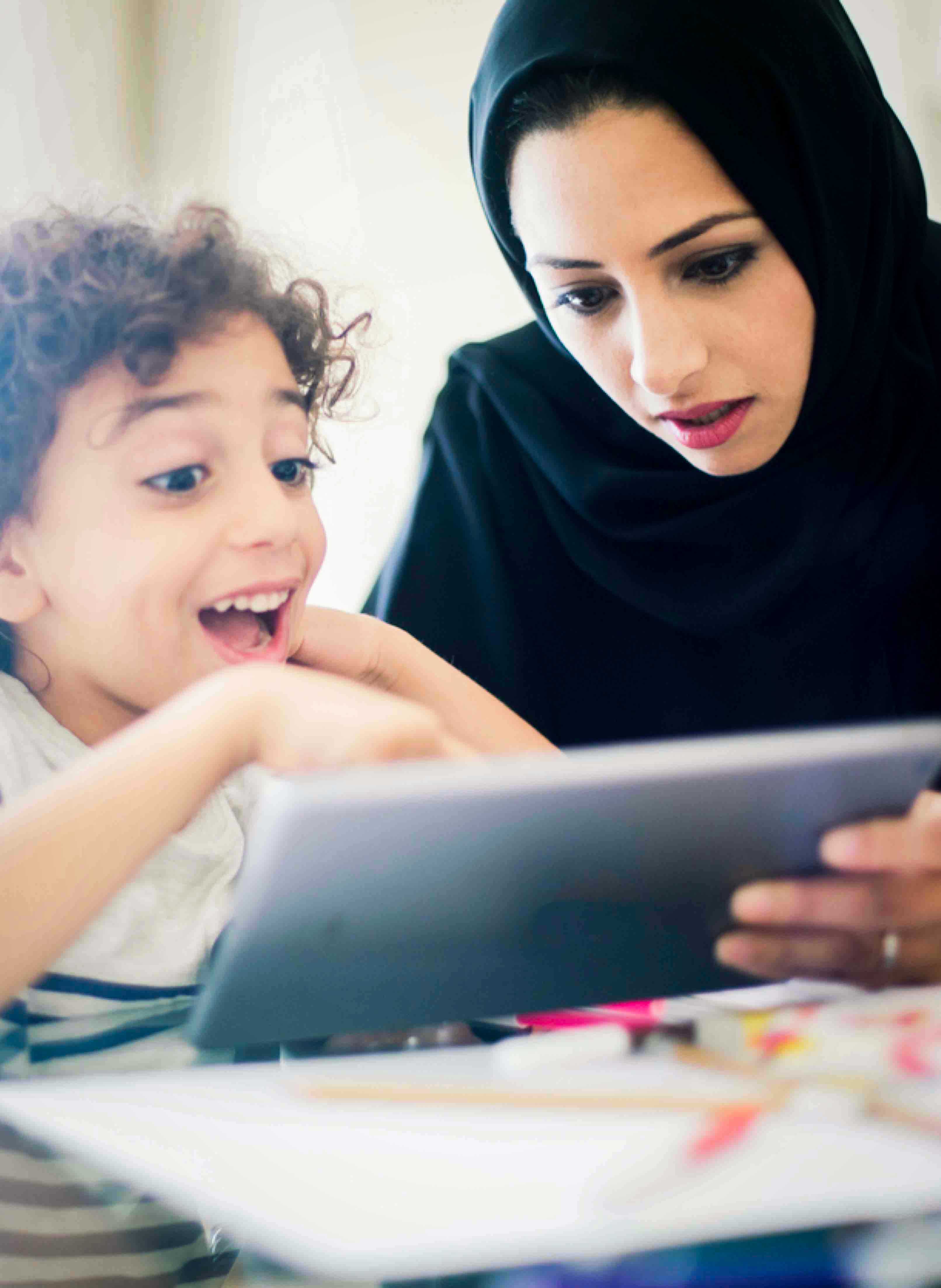 DIFI Dr Sharifa Al Emadi Spending Quality Time With Families- v - 1