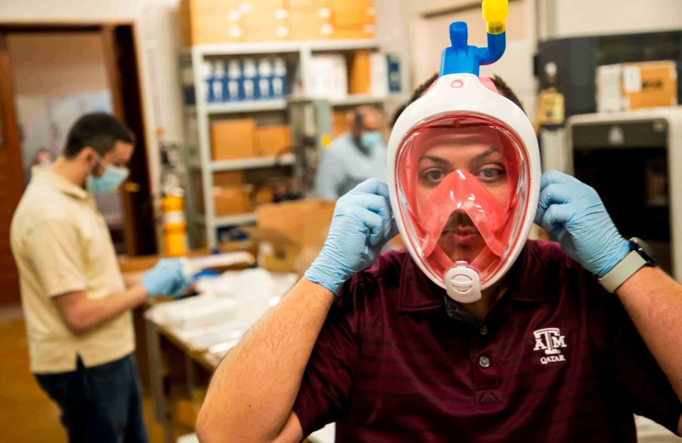 Engineers at QF partner university transform snorkeling masks to ventilators