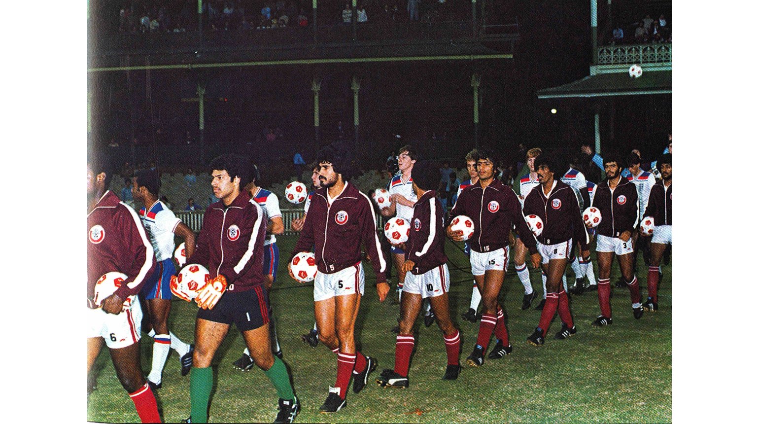 كرة القدم في قطر ويكيبيديا