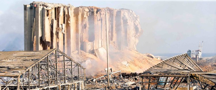 بلسان حالها: موت كثير على حياة واحدة 