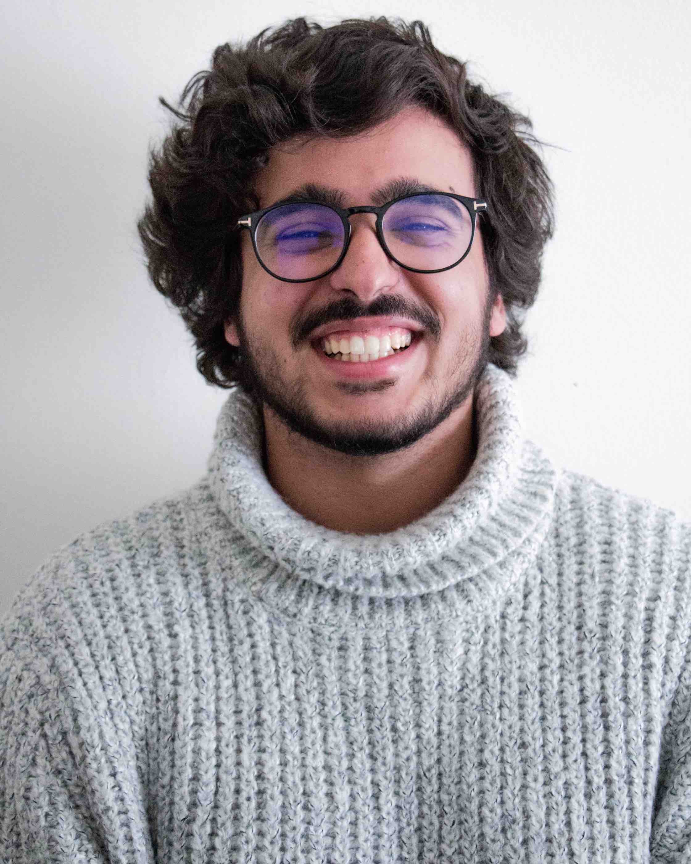 AbdulRahman Al-Mana, a Qatar Academy alumnus and an urban planner, writes about the importance of building cities for people, not cars - QF - 01