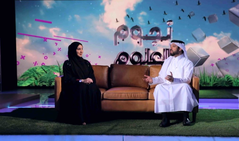 SoS -12 - Caption 5 - Screenshot Host Khalid Al Jumaily and Co Host Alumna Roda Al Qebaisi