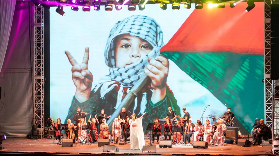 إبداعات فنيّة من التراث الفلسطيني على مسرح دريشة للفنون الأدائية