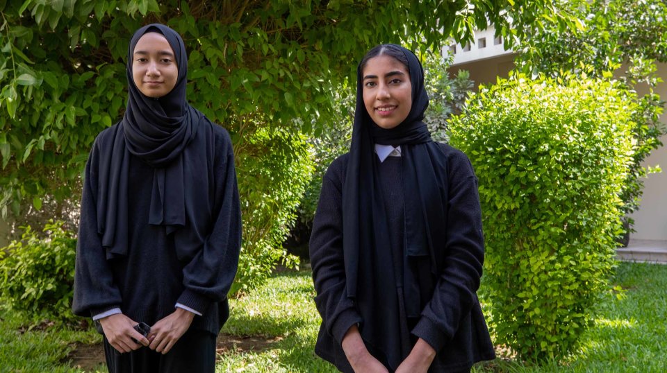 طالبتان من مؤسسة قطر تفوزان بمنحة المبتكرين لعام 2022 عن مشروعهما المستدام