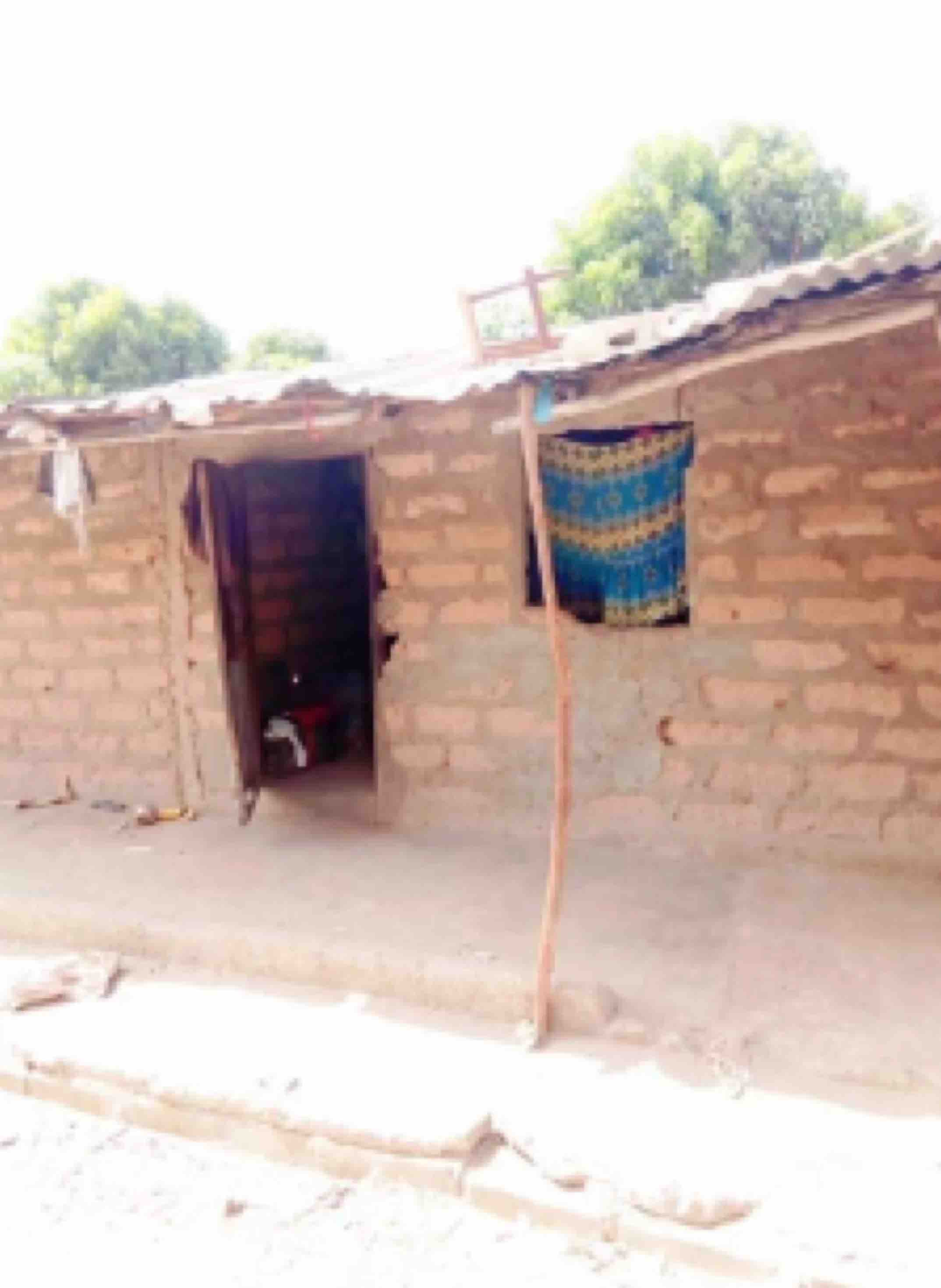 Education in his Gambian homeland - qf - V1