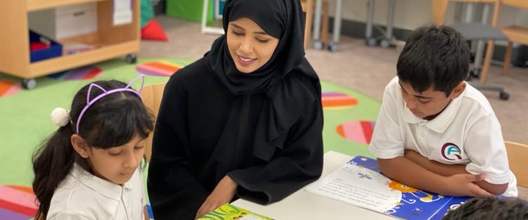مؤسسة قطر توفر منح دراسية لثلاث طالبات اخترن مهنة التعليم