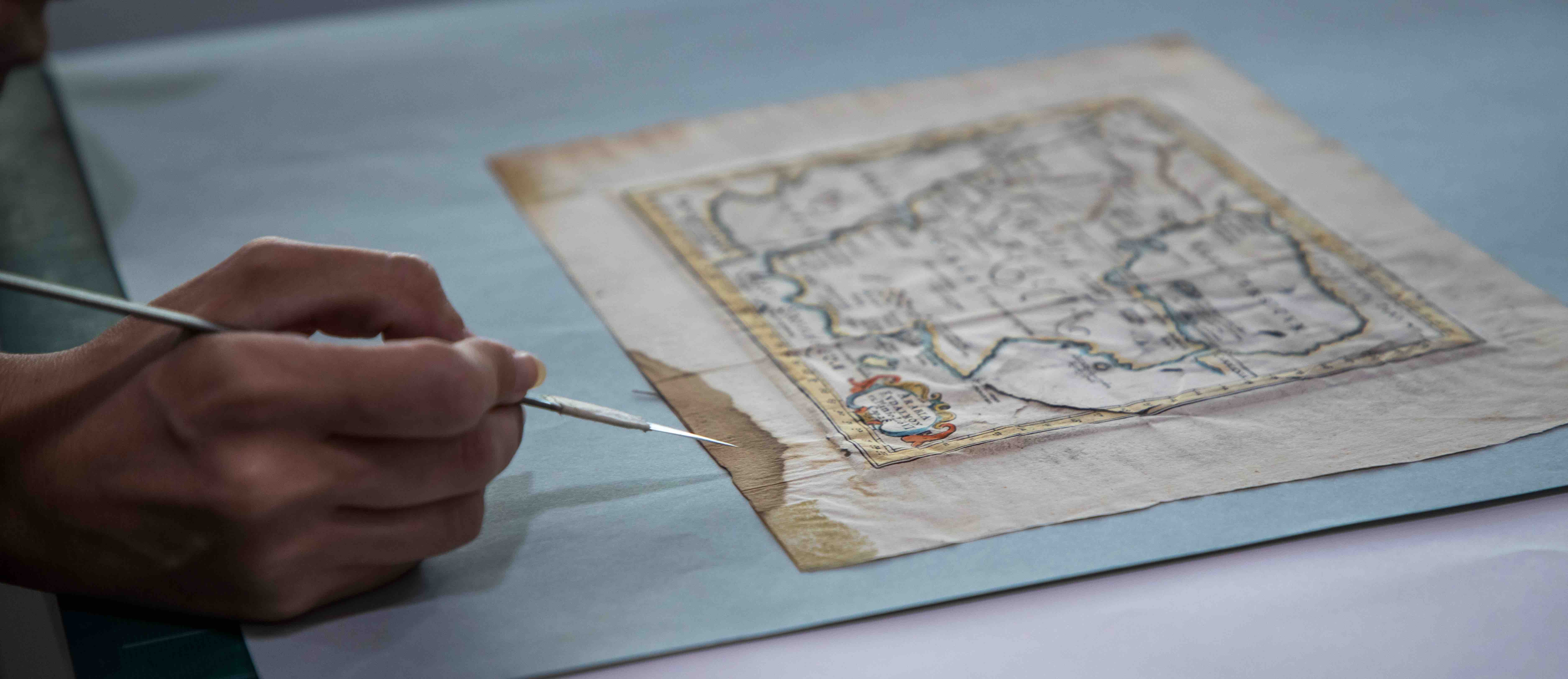 Conservationist says Arab history may be lost unless documentary heritage preserved - qf - 03