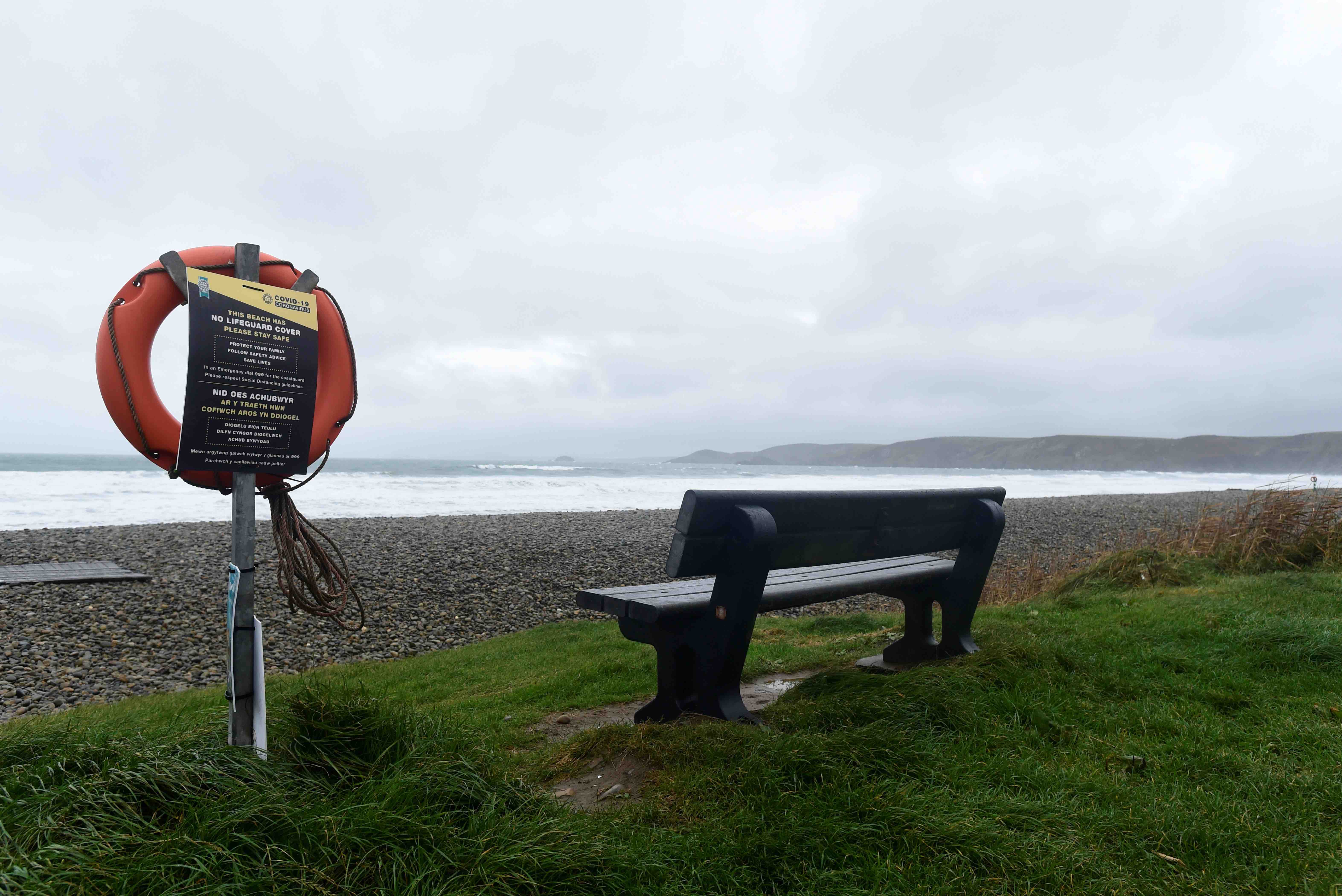 img 2 - Pc-REBECCA NADEN - qf - 03