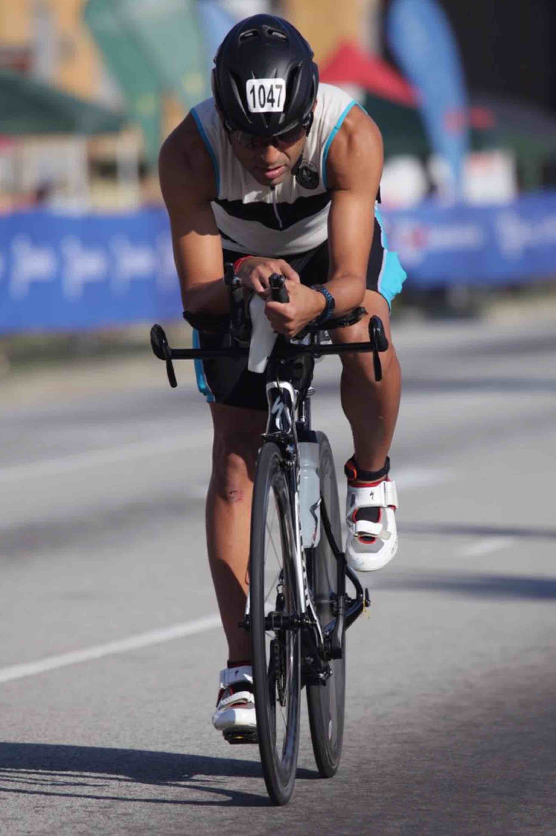 HBKU Press - How to Be an Ironman - QF - 01