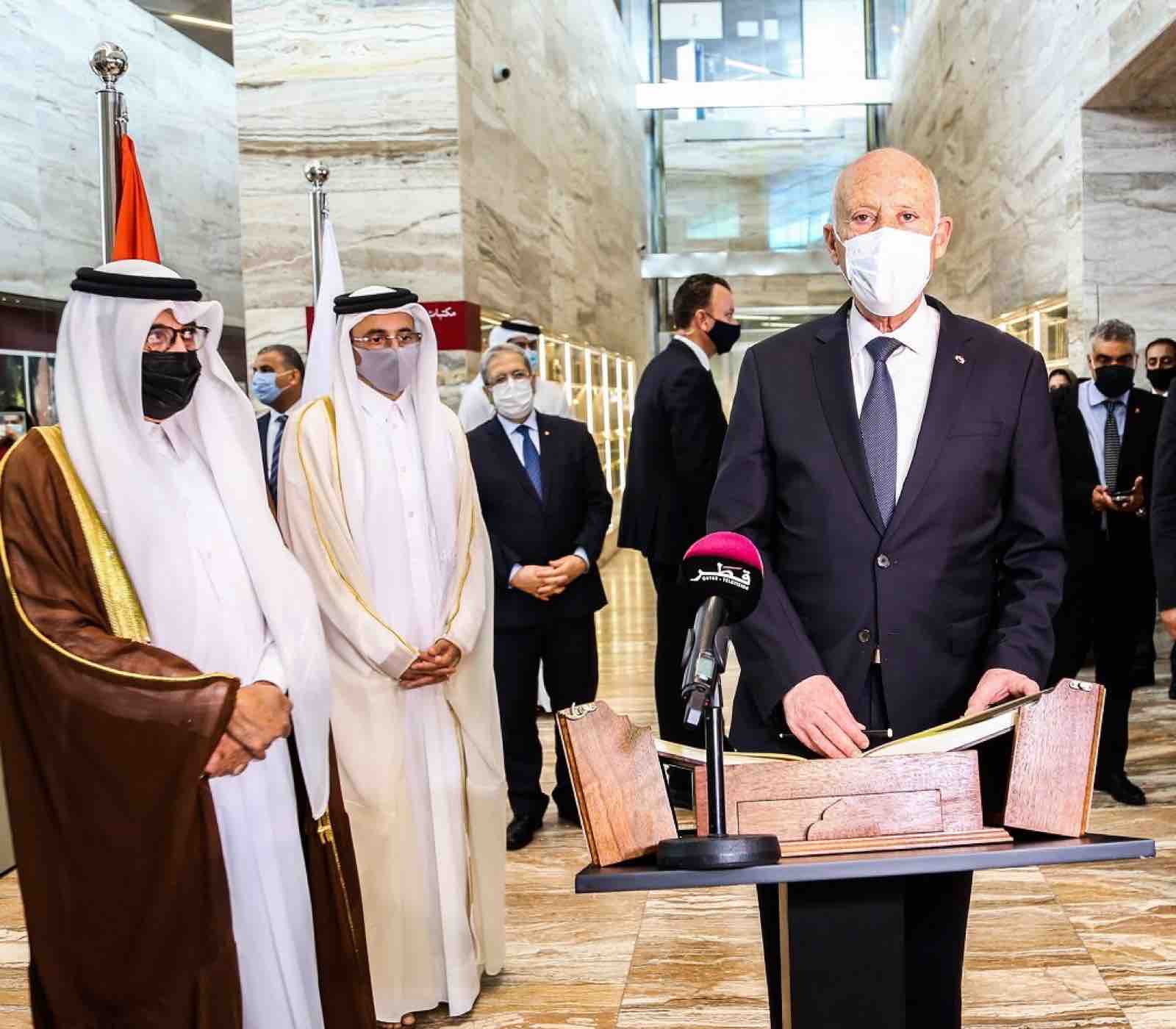 President of Tunisia during QF visit - qf - 03