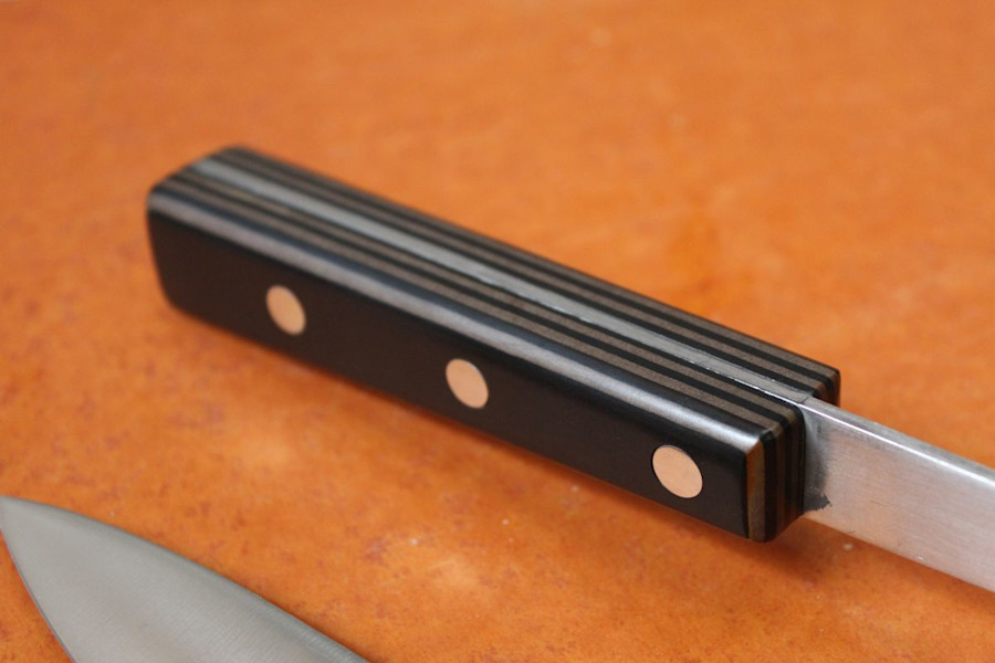 Richlite OEM Knife Handle Banner Image