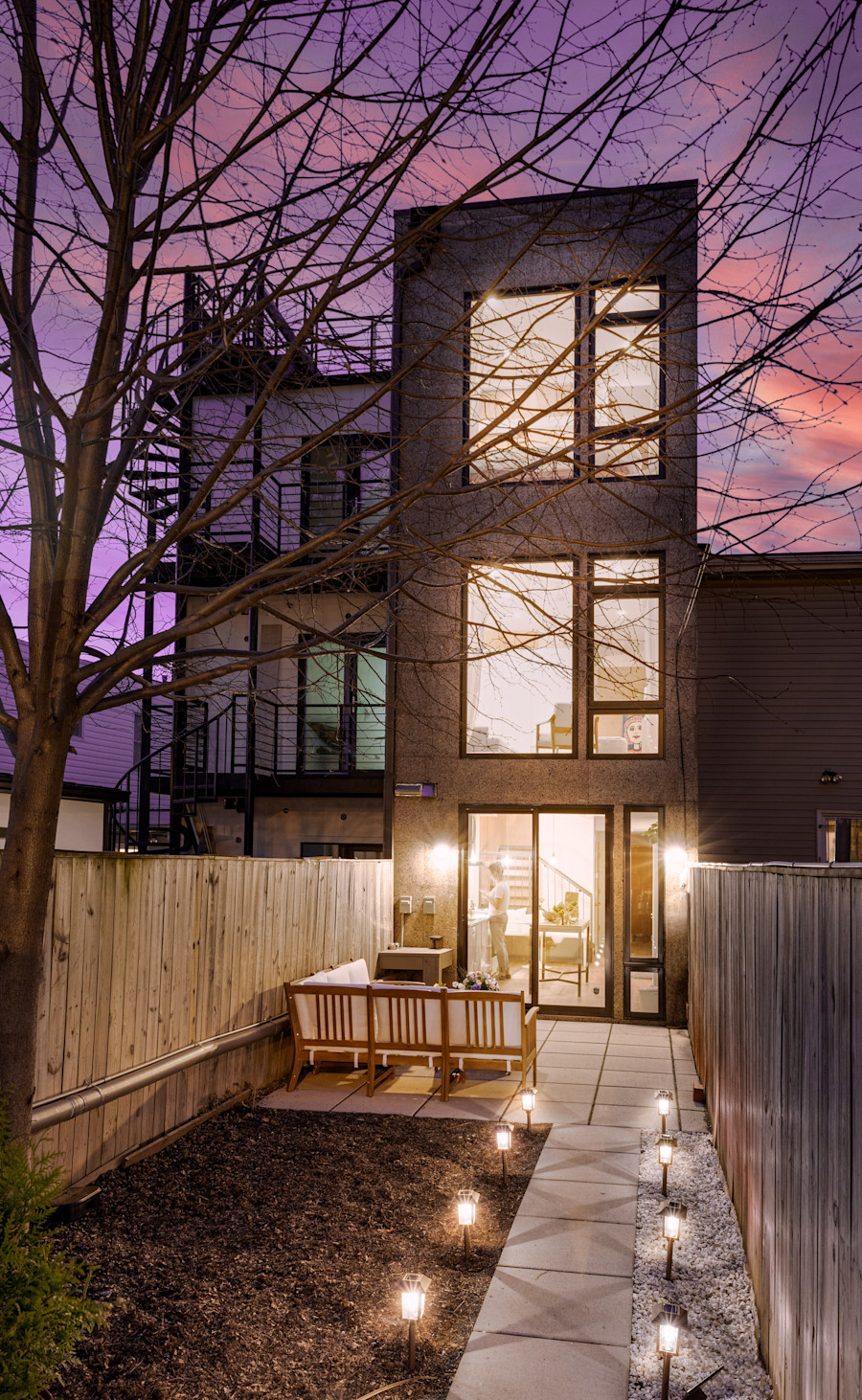 TheVeiledHouse-2