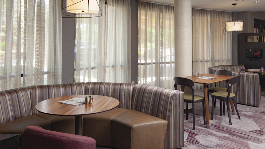 Marriot Bistro Tables 4
