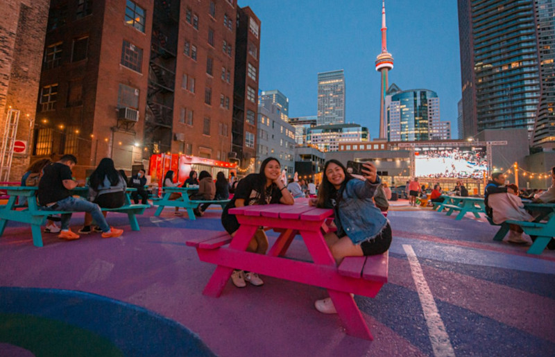 Toronto RendezViews