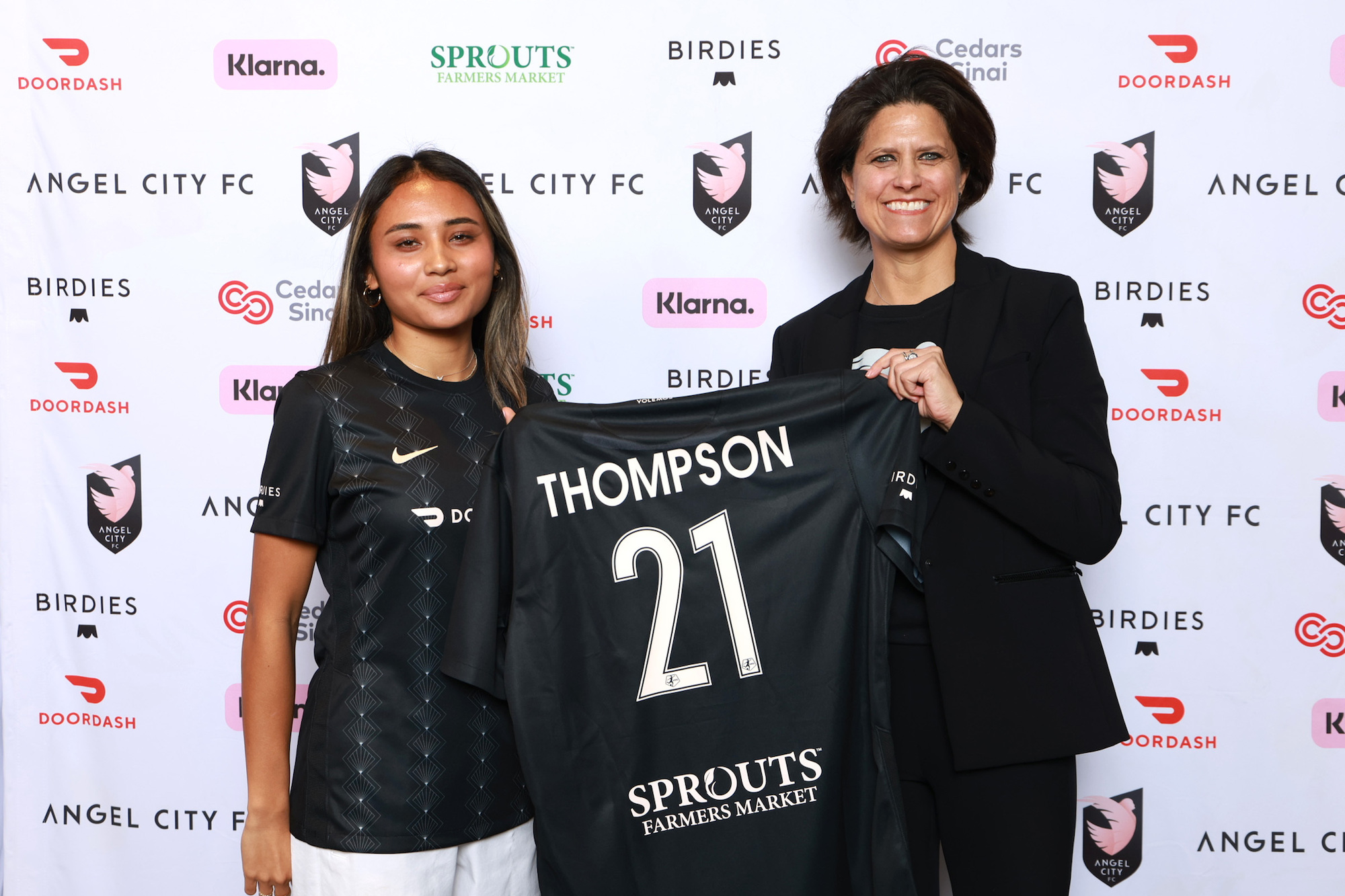 Alyssa Thompson scores on Angel City debut vs. Gotham FC