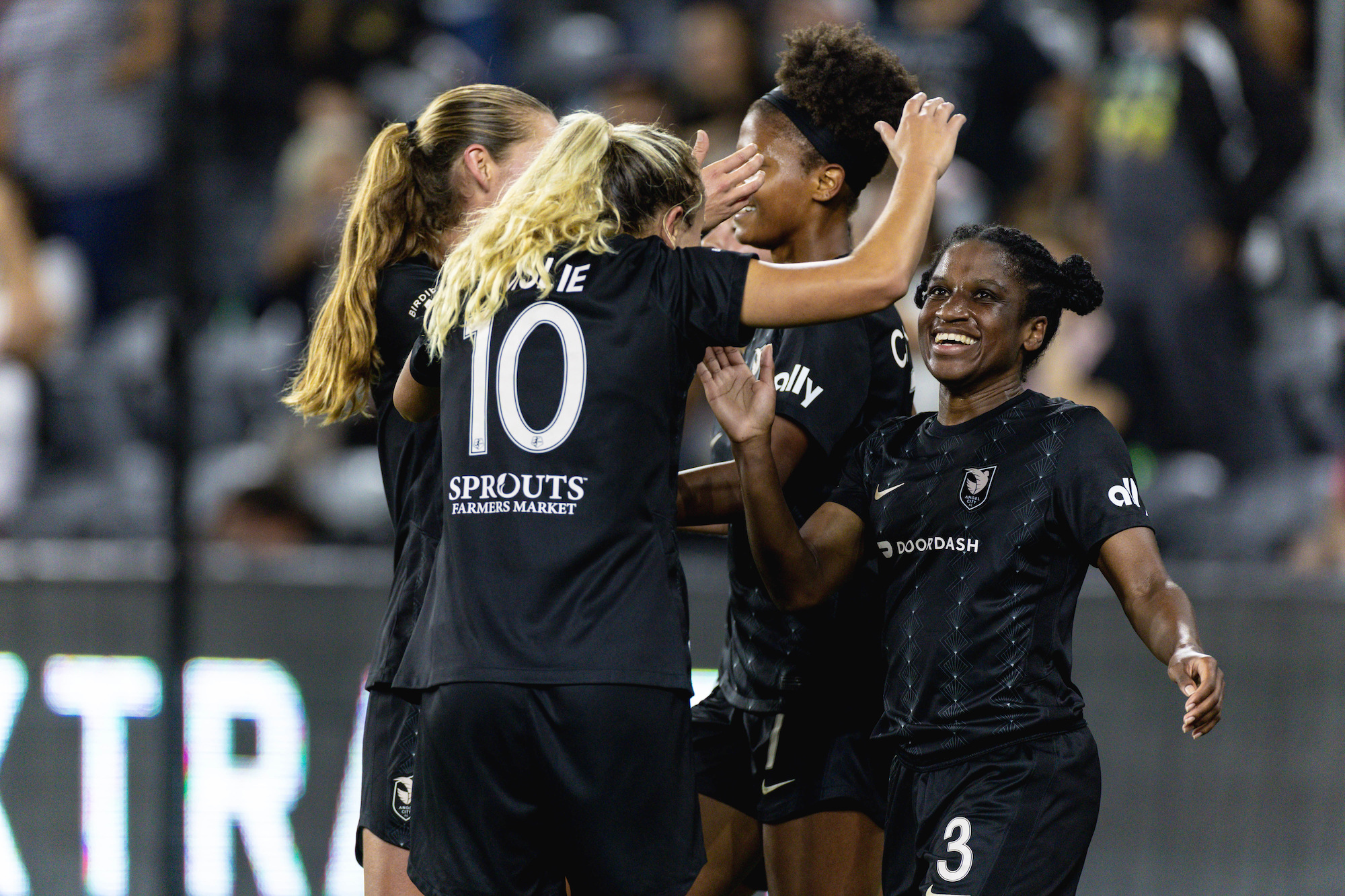 Angel City Football Club makes their inaugural NWSL debut - CBS News