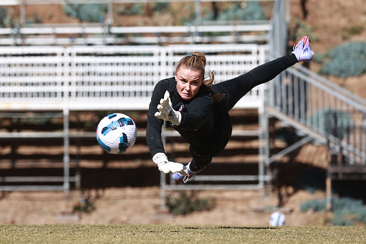 Women on Angel City soccer club forging bonds with community