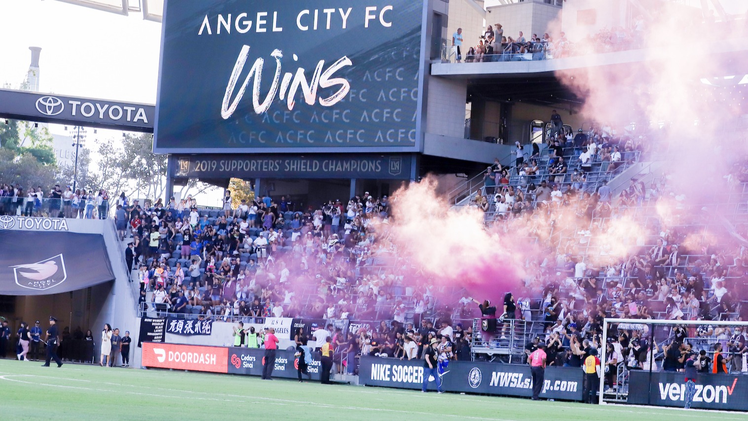 Angel City FC ready to celebrate its debut after bumpy ride - Los Angeles  Times