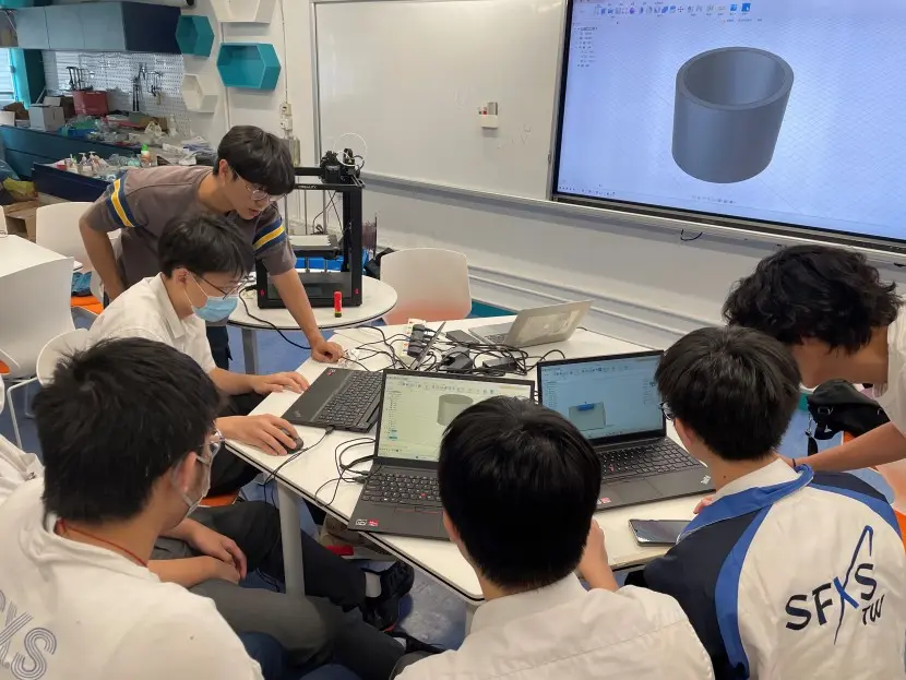 P&G, Watsons Hong Kong and MakerBay Foundation held two STEM workshops in local secondary school in June