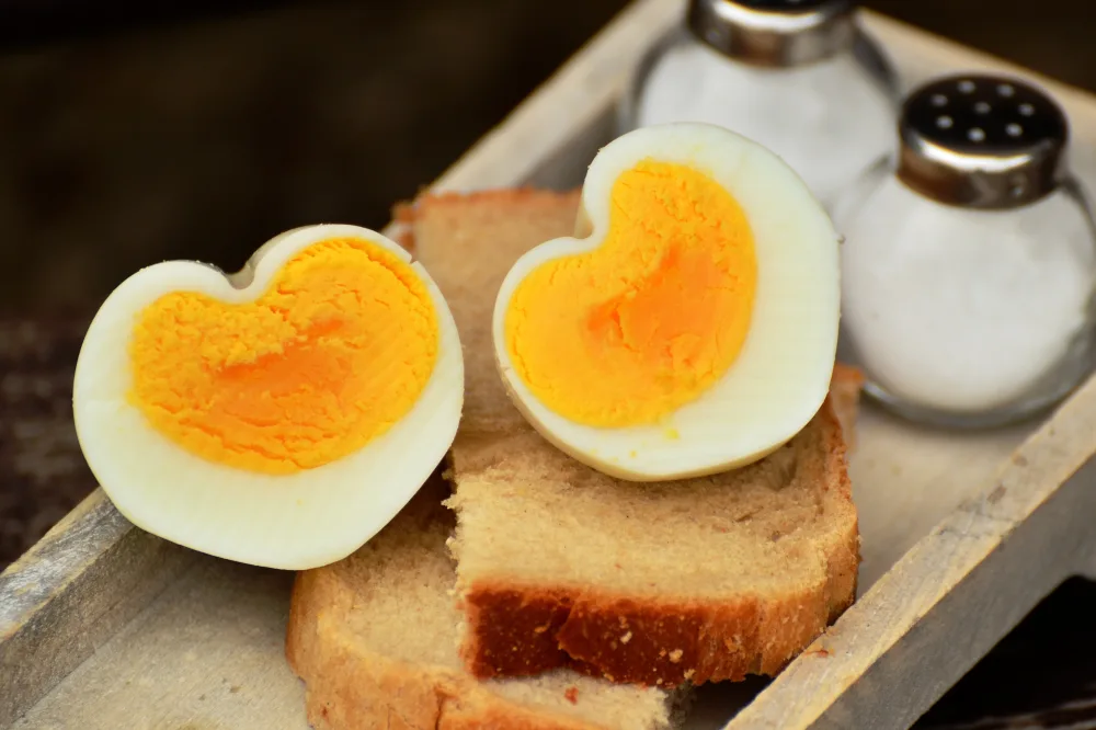 boiled-egg-bread-egg-160850